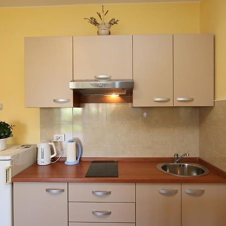 Apartment Mihajic M Klimno Exteriör bild