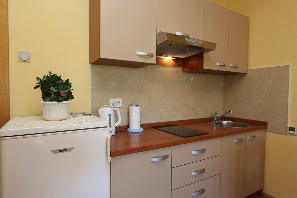 Apartment Mihajic M Klimno Exteriör bild